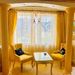 за гости старс Hotel *