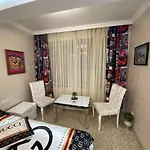 за гости старс 斯莫梁