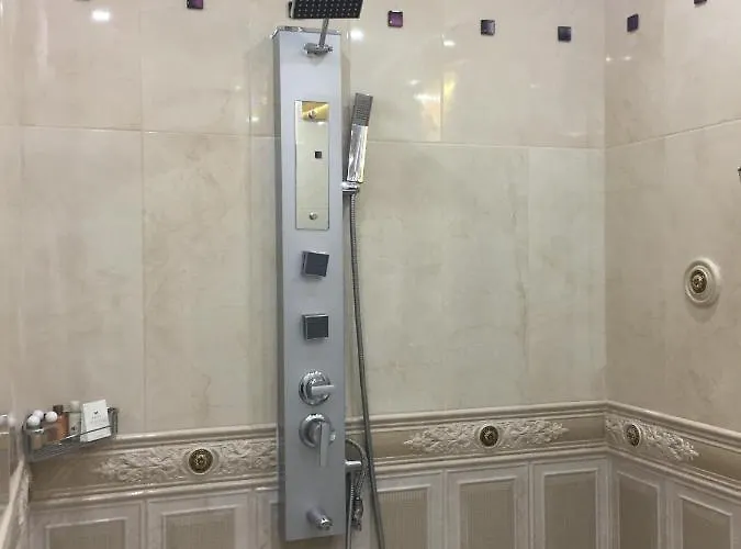 за гости старс Hotel Smoljan