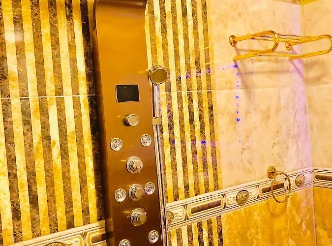 за гости старс Hotel Smoljan