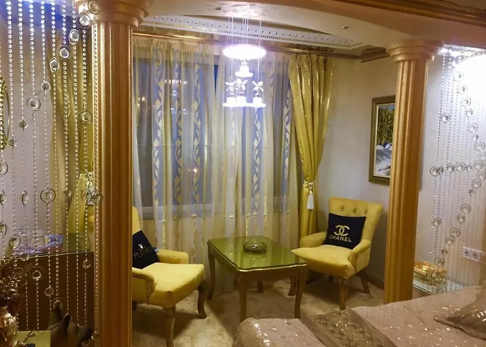 за гости старс Hotel Smoljan