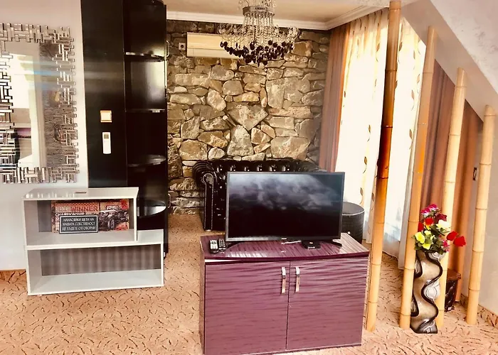 за гости старс Smoljan